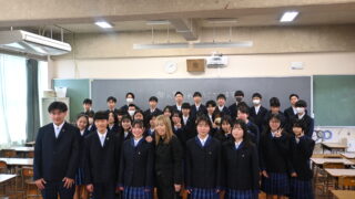 第79回入学式 制服のリニューアル | 大阪府立 和泉高等学校 同窓会